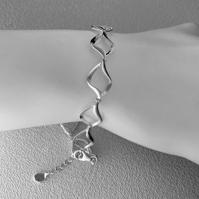 Silver Lips Bracelet