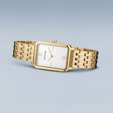 Bering Classic | polished gold | Ladies B/W