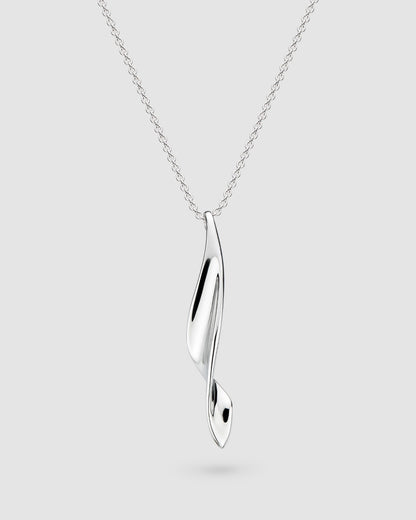 Kit Heath Serenity Curve Necklace