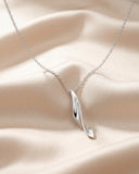 Serenity Curve Small Necklace