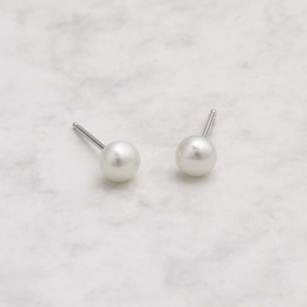 Jersey Pearl Button Pearl Stud Earring 7mm