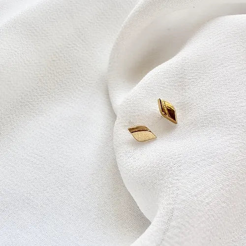 Lustre & Love Mini Stud Earrings in Gold Vermeil