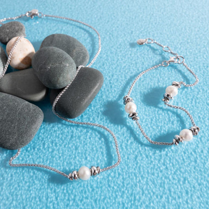 Kit Heath Coast Tumble Pearl Station Bracelet