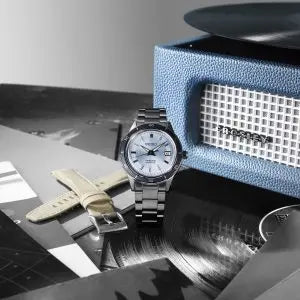 Seiko Presage ‘retro blue’