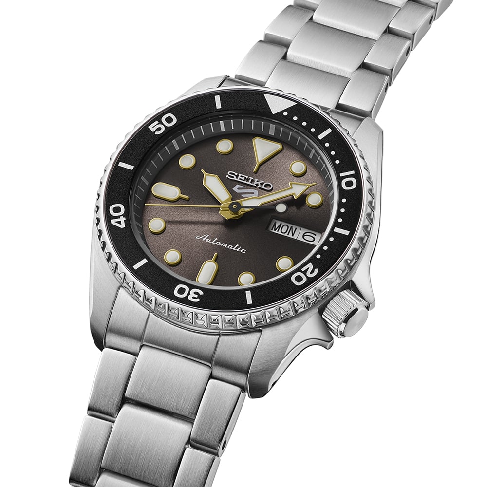 Seiko 5 ‘Street Stonewash’