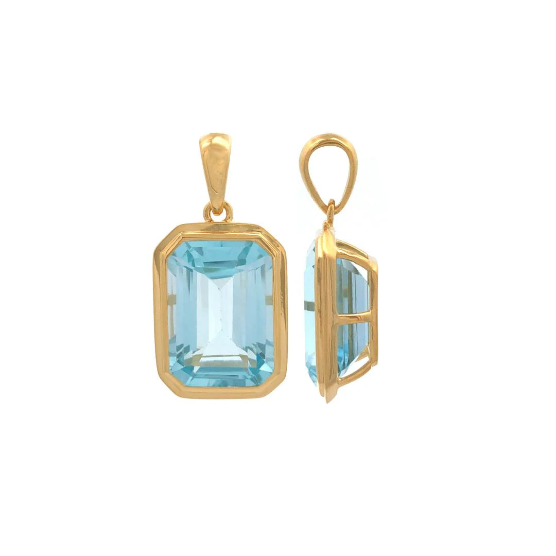 Burren Lagoon Blue Topaz Pendant