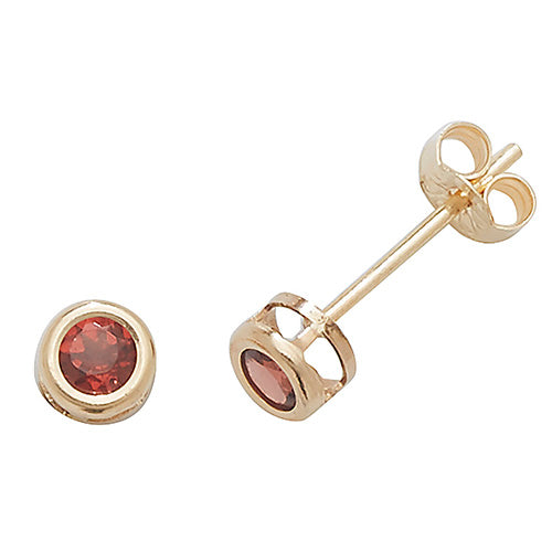 9CT Yellow gold Garnet Earrings