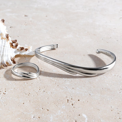 Kit Heath Océane Shell Wave Bangle