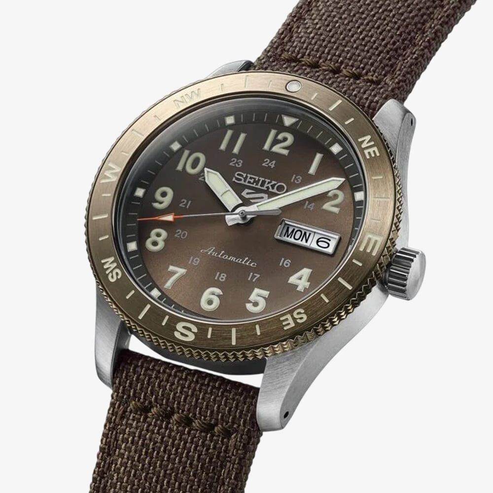 Seiko 5 Sports Field in Coyote Brown