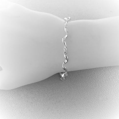 Silver Ribbon Bracelet