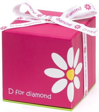 D For Diamond Star Expanding Bangle with Diamond